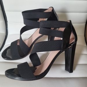 Stuart Weitzman classy black scrappy block heels